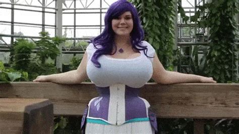 cosplay big boobs|Cosplay Big Boobs Porn Videos 